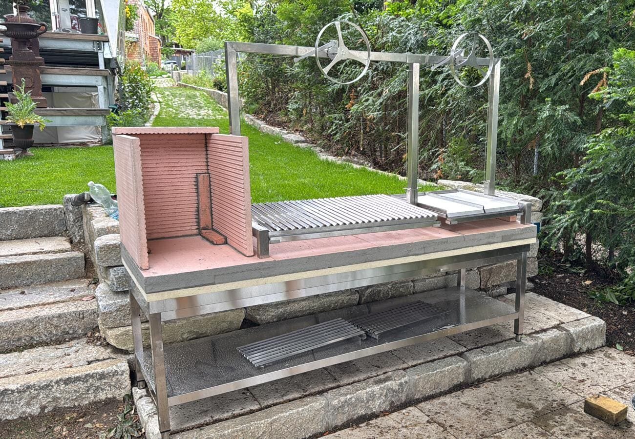 Doppelgrill ohne Lücke mit Kurbel vorne, Sonderanfertigung, 100% Edelstahl Argentinischer Grill